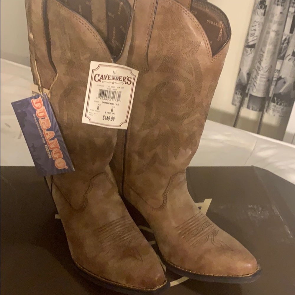 Women’s cowboys boots